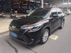 Toyota Frontlander 2.0L CVT Elite - фото 1