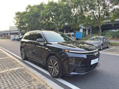 Li Auto L6 Pro - ფოტო 3