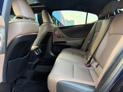 Lexus ES 260 Excellence Edition - ფოტო 14