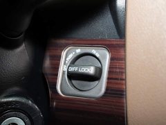 Toyota Land Cruiser (Import) LC71 2.8T Diesel - photo 13