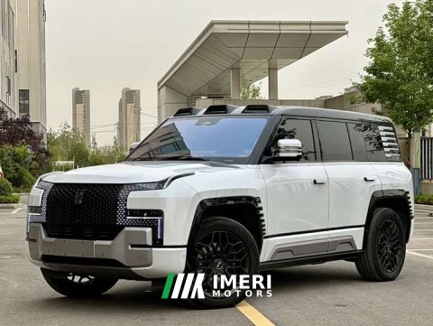 2024 Yangwang U8 Luxury Edition - автомобиль из Китая