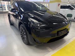 Tesla Model Y Rear-Wheel Drive - photo 3