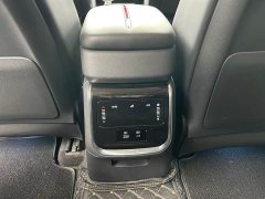 FAW Red Flag HS7 PHEV 2.0T PHEV AWD Flagship Comfort 6-Seater - photo 7
