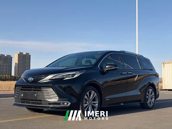 Toyota Sienna 2.5L Hybrid Premium Edition - ავტომობილი ჩინეთიდან