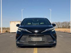 Toyota Sienna 2.5L Hybrid Premium Edition - ფოტო 2