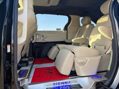 Toyota Sienna 2.5L Hybrid Premium Edition - ფოტო 9