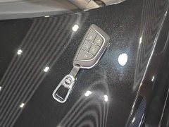 Cadillac XT4 Facelift 28T FWD Luxury - photo 8