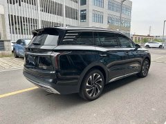 FAW Red Flag HS7 PHEV 2.0T PHEV AWD Flagship Comfort 6-Seater - photo 6