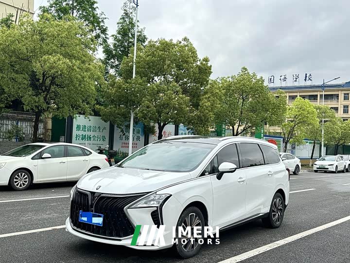 Dongfeng Fengxing Yacht 1.5T DCT Wave-Chasing Edition - ავტომობილი ჩინეთიდან