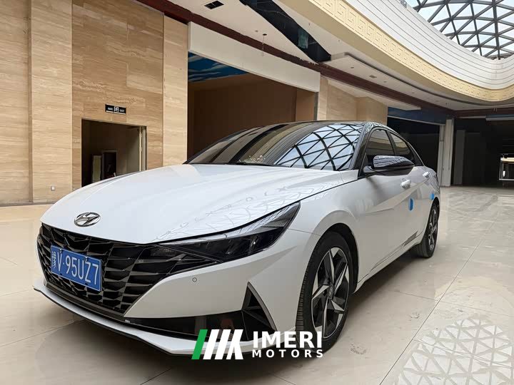 Hyundai Elantra 1.5L CVT Luxury - ავტომობილი ჩინეთიდან