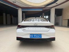 Hyundai Elantra 1.5L CVT Luxury - ფოტო 5