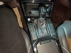 Volkswagen Passat 330TSI Luxury - ფოტო 13