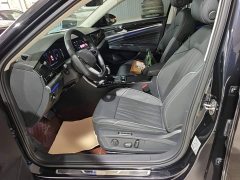 Volkswagen Passat 330TSI Luxury - ფოტო 14