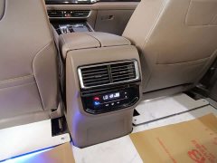 Volkswagen Viloran 380TSI Edition - ფოტო 15