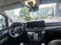 FAW Red Flag HQ9 PHEV 2.0T AWD Business Edition - фото 8