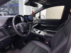 Toyota Sienna 2.5L Hybrid Premium Edition - ფოტო 10