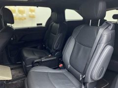 Toyota Sienna 2.5L Hybrid Premium Edition - ფოტო 11