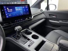 Toyota Sienna 2.5L Hybrid Premium Edition - ფოტო 12