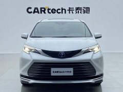 Toyota Sienna 2.5L Hybrid Premium Edition - ფოტო 2