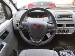 Wuling Yangguang 300km Comfort Passenger Van 75kW - фото 10
