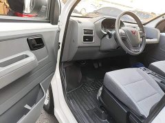 Wuling Yangguang 300km Comfort Passenger Van 75kW - фото 15