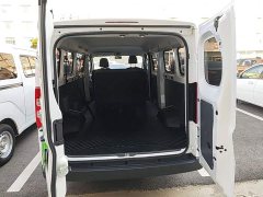 Wuling Yangguang 300km Comfort Passenger Van 75kW - фото 18