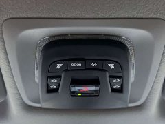 Toyota Frontlander 2.0L CVT Luxury - photo 9