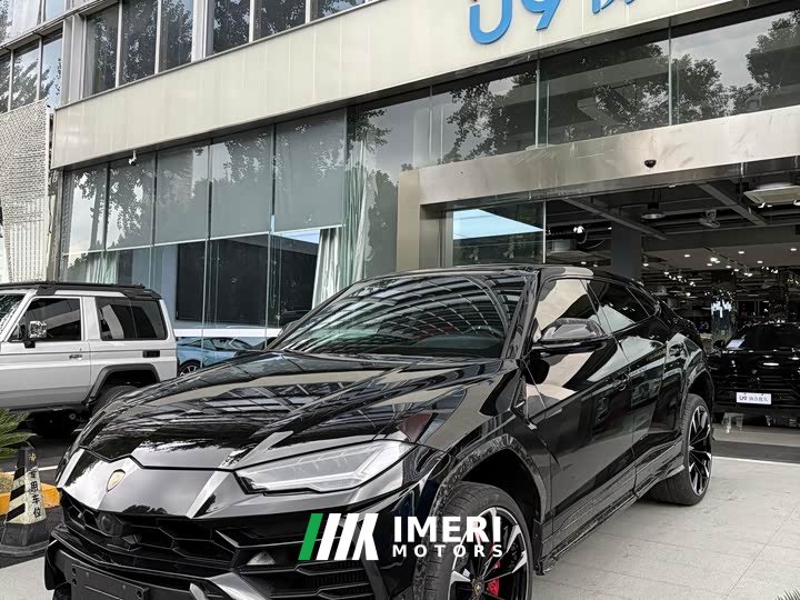 Lamborghini Urus 4.0T V8