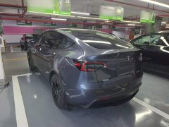 Tesla Model Y Facelift Rear-Wheel Drive - ფოტო 4