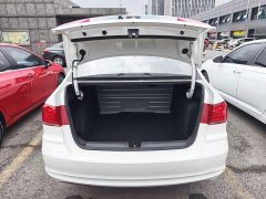 Volkswagen Santana 1.5L Automatic Fashion Edition - photo 18