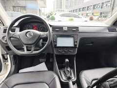 Volkswagen Santana 1.5L Automatic Fashion Edition - photo 9