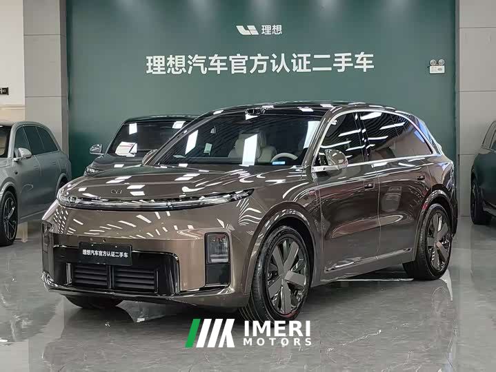 Li Auto Ideal L8 Ultra