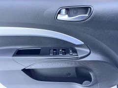 Kia Yipao 1.4L CVT Fun Sunroof Edition - ფოტო 8
