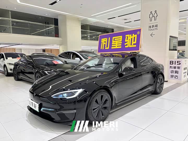 Tesla Model S Dual Motor All-Wheel Drive - автомобиль из Китая