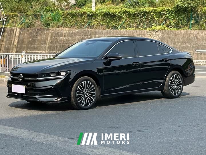Volkswagen Magotan 380TSI DSG Prestige Edition with Grand Magotan Package - car from China