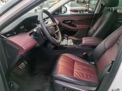 Land Rover Range Rover Evoque Facelift Aurora L 249PS R-Dynamic HSE Luxury Edition - фото 9