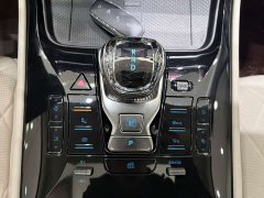 Denza D9 DM-i 980 AWD Luxury - photo 9