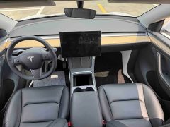 Tesla Model Y Facelift Rear-Wheel Drive - photo 5