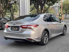 Toyota Camry Hybrid Luxury - photo 7