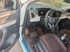 Volkswagen Touareg 300TSI FWD Full Moon Edition - photo 13
