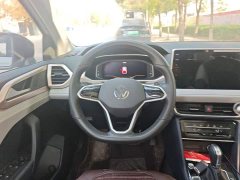 Volkswagen Touareg 300TSI FWD Full Moon Edition - photo 2