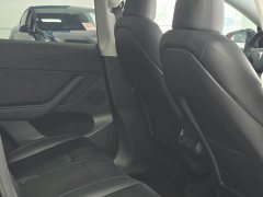 Tesla Model Y Rear-Wheel Drive - ფოტო 7