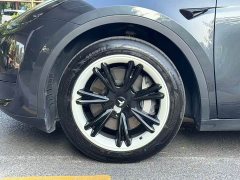 Tesla Model Y Rear-Wheel Drive - ფოტო 17