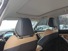 Geely Boyue L 1.5TD DCT Luxury - ფოტო 17