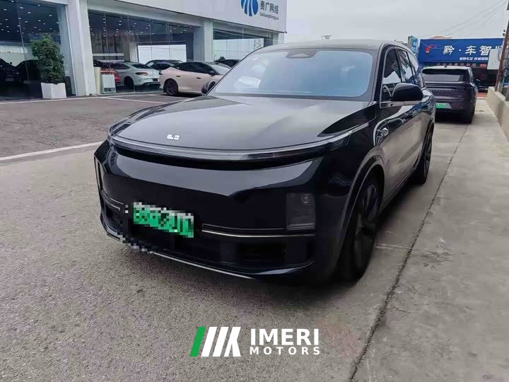 Li Auto L8 Pro - ავტომობილი ჩინეთიდან