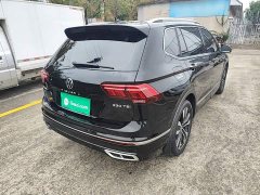 Volkswagen Tiguan L 330TSI Automatic FWD R-Line Comfort Edition - photo 6