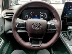 Toyota Sienna 2.5L Hybrid Platinum Edition - photo 10