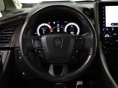 Toyota Vellfire Crown Hybrid 2.5L Executive Premier Edition - photo 10