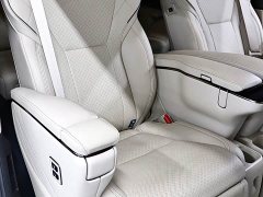 Toyota Vellfire Crown Hybrid 2.5L Executive Premier Edition - photo 18