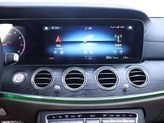 Mercedes-Benz E-Class E 300 L Sport Luxury - ფოტო 10